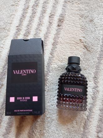 Valentino uomo born in rome parfém,