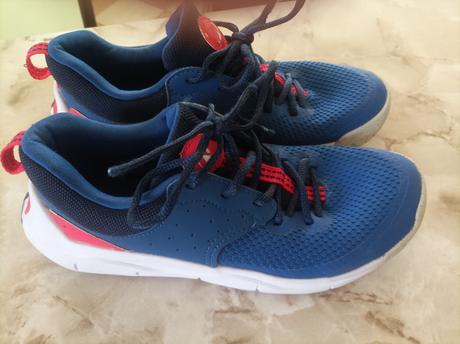 Ľahučké tenisky, decathlon,37