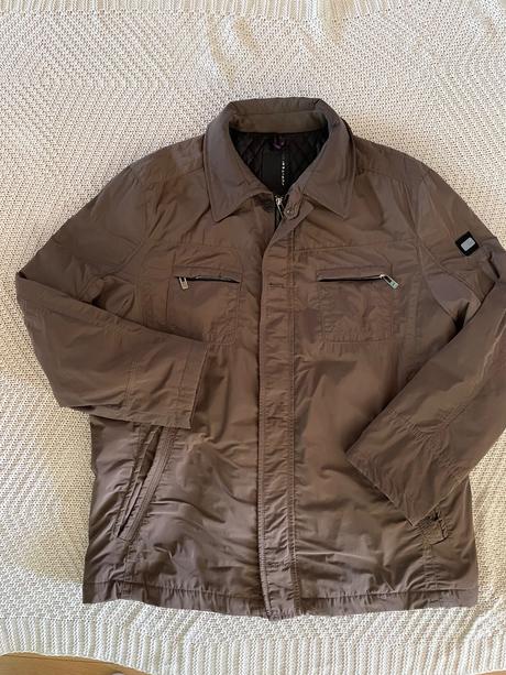 Pekná bunda jupiter, 60