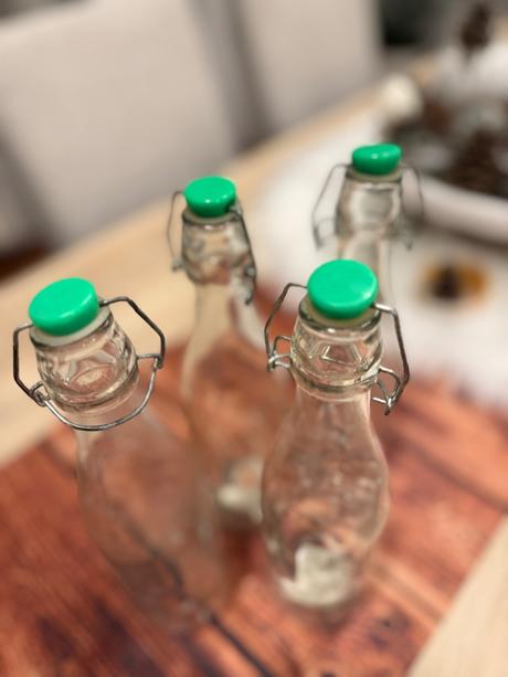 Sklenené fľaše so zatváraním 4 kusy,