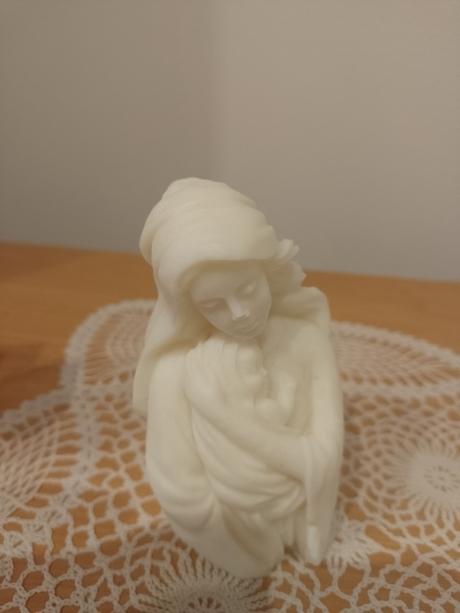 Dekorácie zo sójového vosku rozne, 