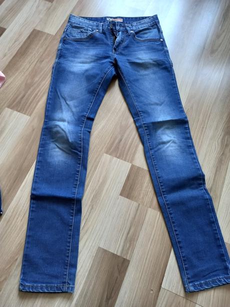 Chlapčenské rifle, 28