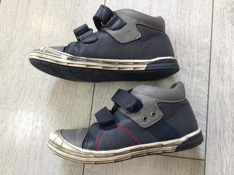 Chlapčenske topanky, baťa,32