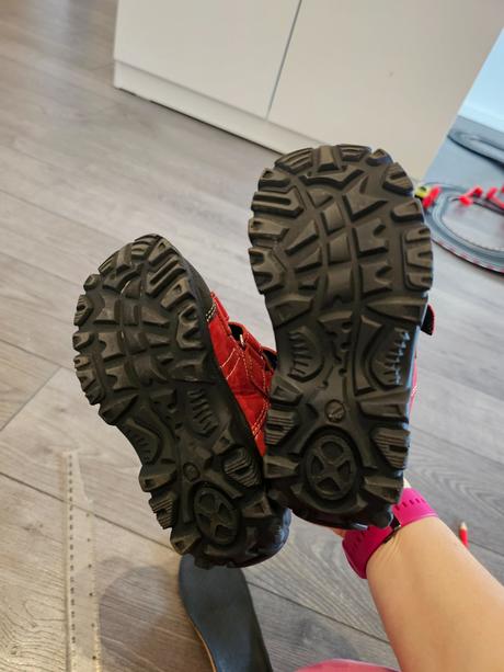 Ortopedické topánky, 25