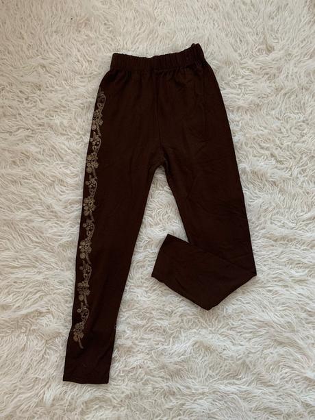 Legíny s vysokým pásom, s