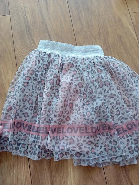 Letné oblec.104 hm,zara, 104–116