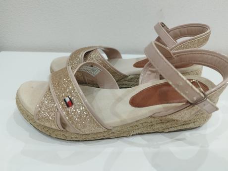 Sandalky, tommy hilfiger,34