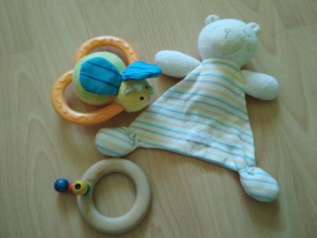 Prvé hračky, drevené, látkové, 
