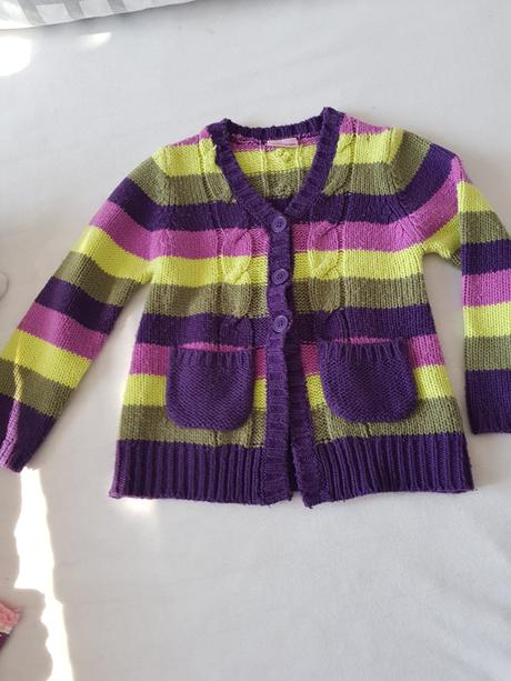 Svetrik 3- 4 roky, cherokee,104