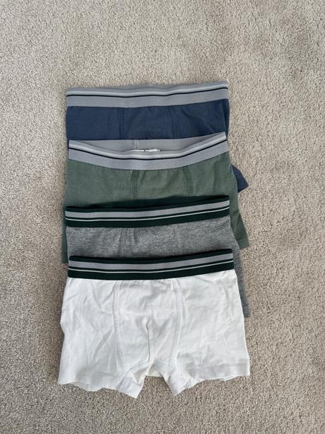 Chlapcenske slipy, zara,104