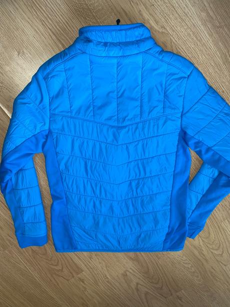 Bunda na prechodné obdobie, quechua,122