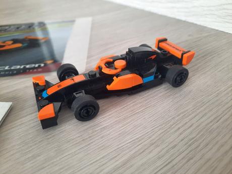 Lego 30683 mclaren formula 1 car,