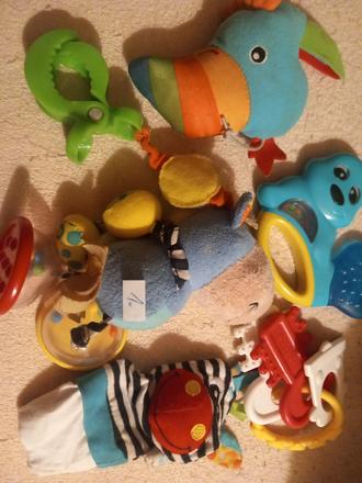 Predám hračky pre najmenších,