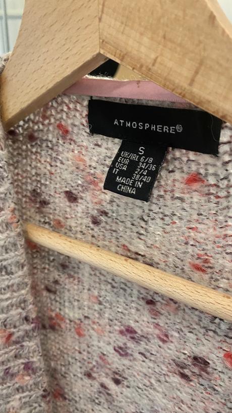 Sveter, atmosphere,s