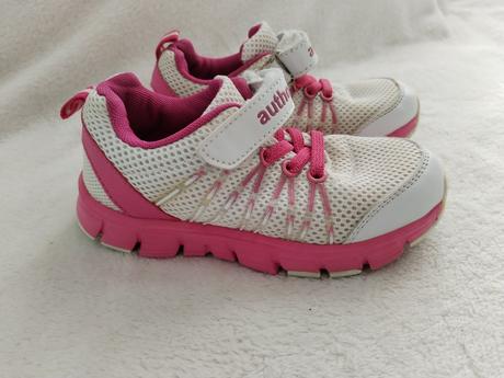 Tenisky, authority,28