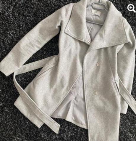 Krásny kabátik oversize, xs