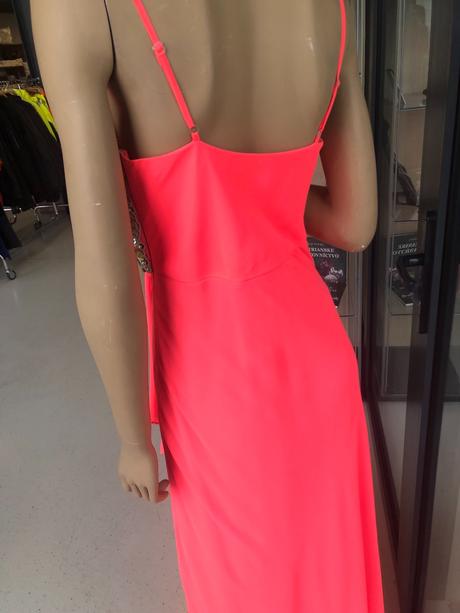 Spoločenské šaty planet paris, 40