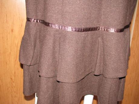 Tmavohnedá zimná sukňa, 42