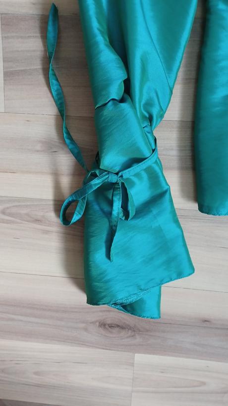 Elegantný sukňový oblek, xs