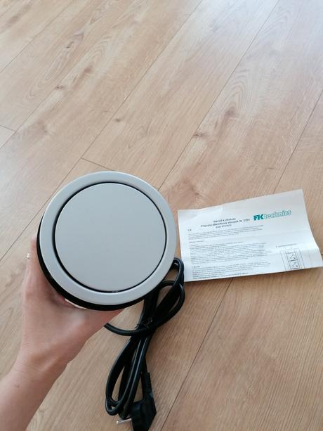 Vstavaná vysúvacia zastrcka, 