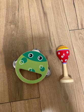 Drevena tamburina a hrkalka, 