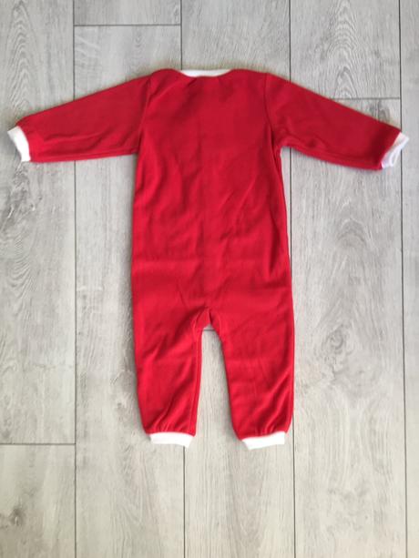Chlapcensky kostym santa 9-12 mesiacov,