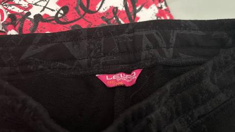 Balík športového oblečenia veľkosť 140-146, 140–152