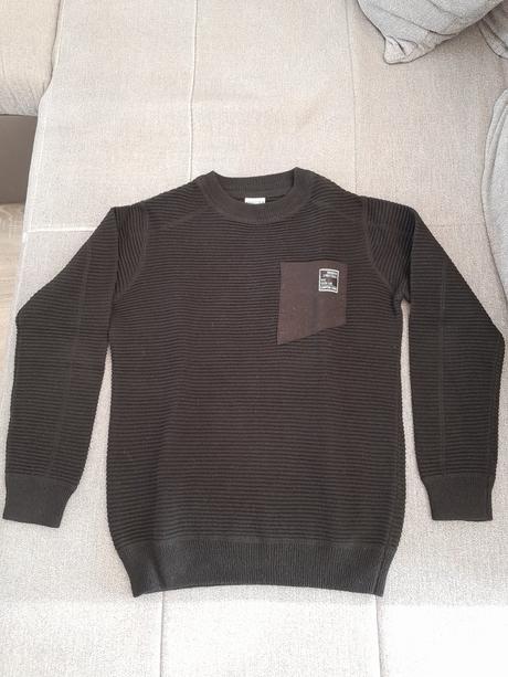 Pulover vel.140, chapter young,140