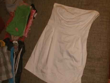 Korzetove kratke saty, m