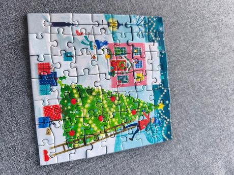 Adventny kalendar puzzle,