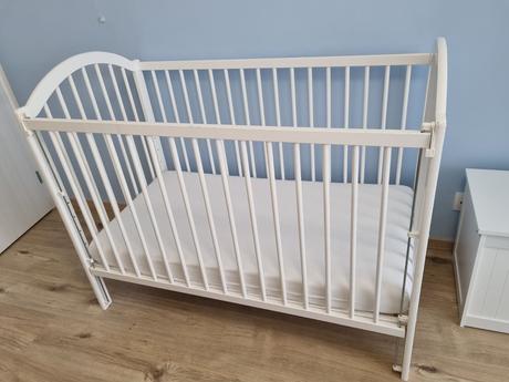 Detská drevená postieľka, šírka (cm): 60,dĺžka (cm): 120
