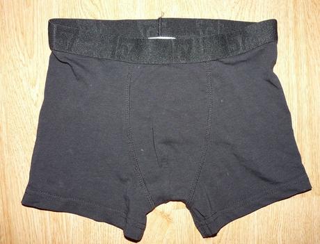 Čierne boxerky, 146