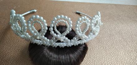 Korunka do vlasov na svadbu, 