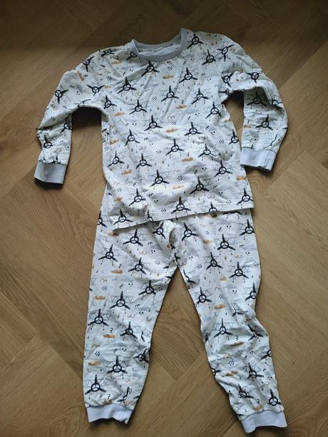 Chlapcenske pyzamo, slovenka,122