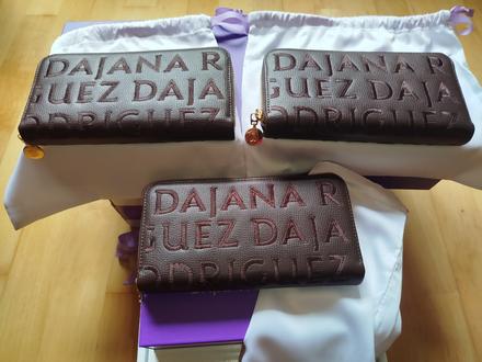 Limitované peňaženky ariana tabacco, dajana rodriguez