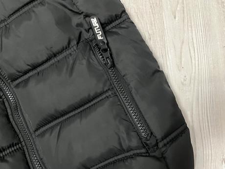 Chlapčenská vesta 134/140, chapter young,134