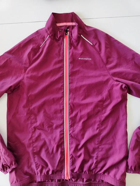 Športová bunda, 152