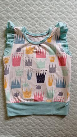 Handmade tricko s korunami, 104