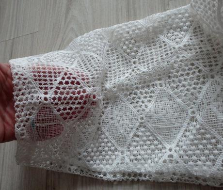 Blúzka s čipkou bielo maslovej farby, v. xl/xxl, xl
