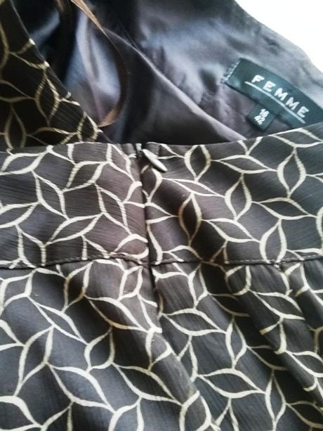 Hnedá sukňa-42, 42