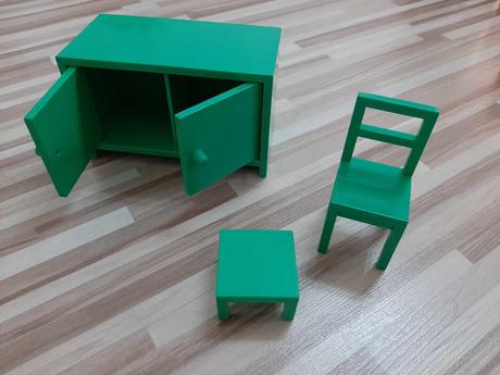 Zelený nábytok ikea pre barbie deti,