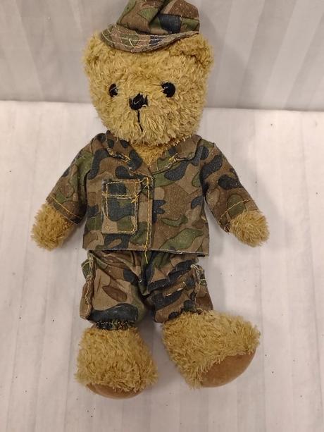 Zberateľská sada 3ks medvedíkov legacy bears, 