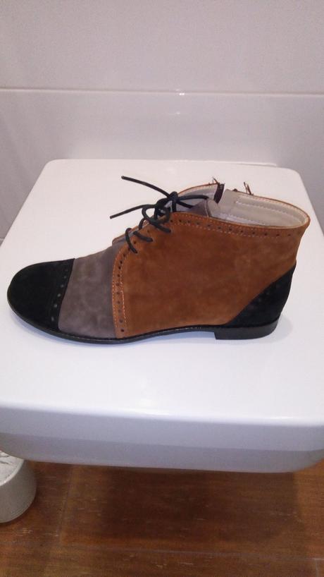 Kožené poltopánky, 37