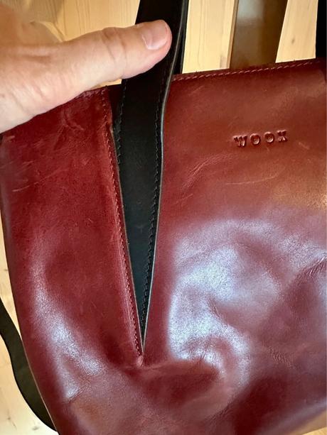 Kožena kabelka woox, 