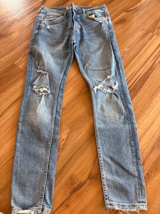 Rifle, bershka,42