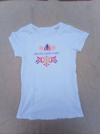 Aha biele tričko aka išla takého našla, s
