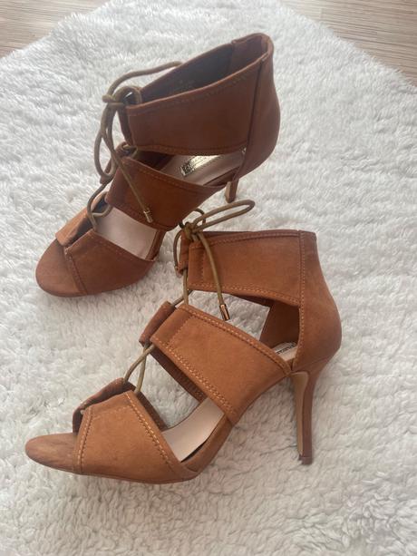 Hnede sandalky dorothy perkins, 37