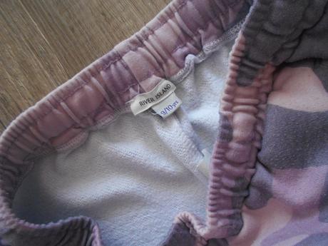 Tepláky 140, river island,140