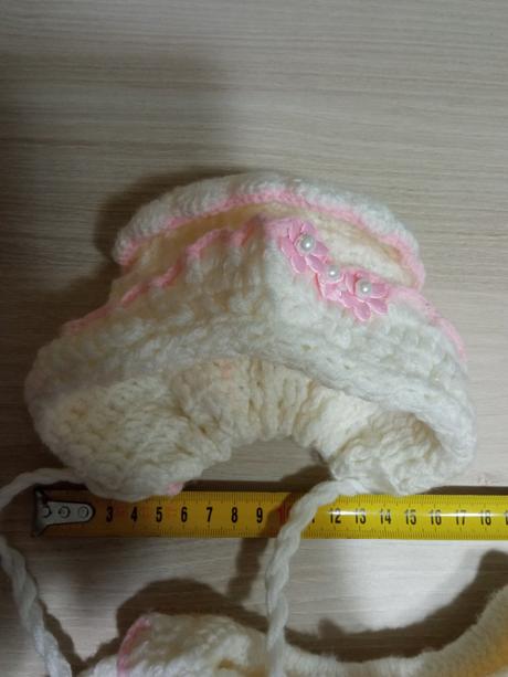 Set, sveter rukavice, capacky, 56