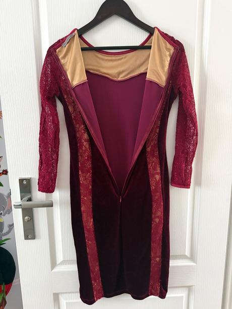 Bordové koktejlové šaty, m